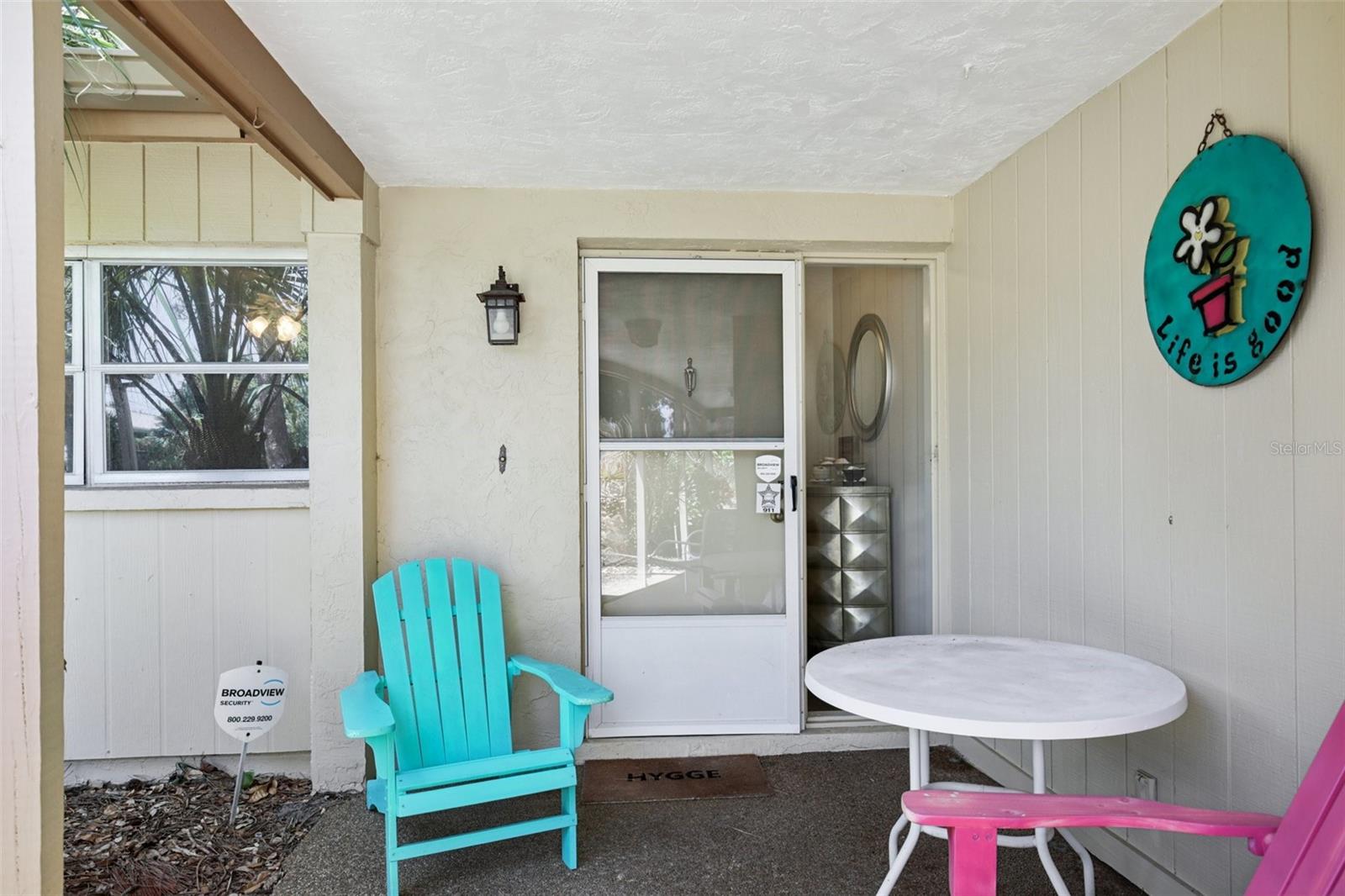 3 month stay required. Available Jan-March.
Come experience the peaceful and convenient lifestyle offered by this charming 2 bedroom, 2 bath villa located in the desirable Woodside South community. Tucked away in a quiet cul-de-sac, this home boasts mature landscaping that creates a tranquil park-like setting. Enjoy your morning coffee in the cozy dining area or spend your evenings relaxing on the lanai. Centrally located near dining, shopping, and beautiful Siesta Key Beach.