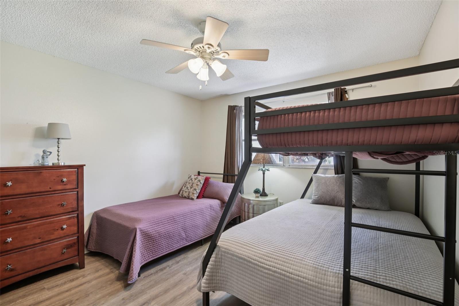 WOODSIDE SOUTH PH 1 2 & 3 - Residential Lease