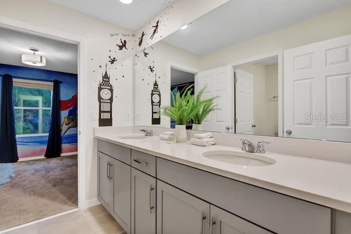 SOLARA RES VACATION VILLAS REP - Residential