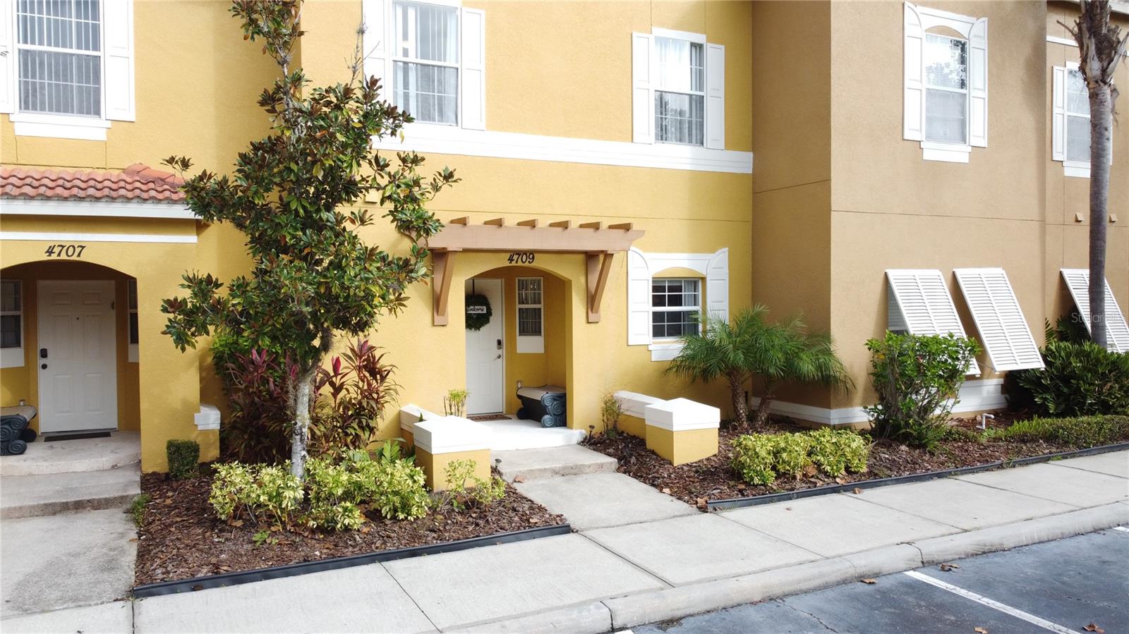 TERRA VERDE VILLAS PH 2 - Residential