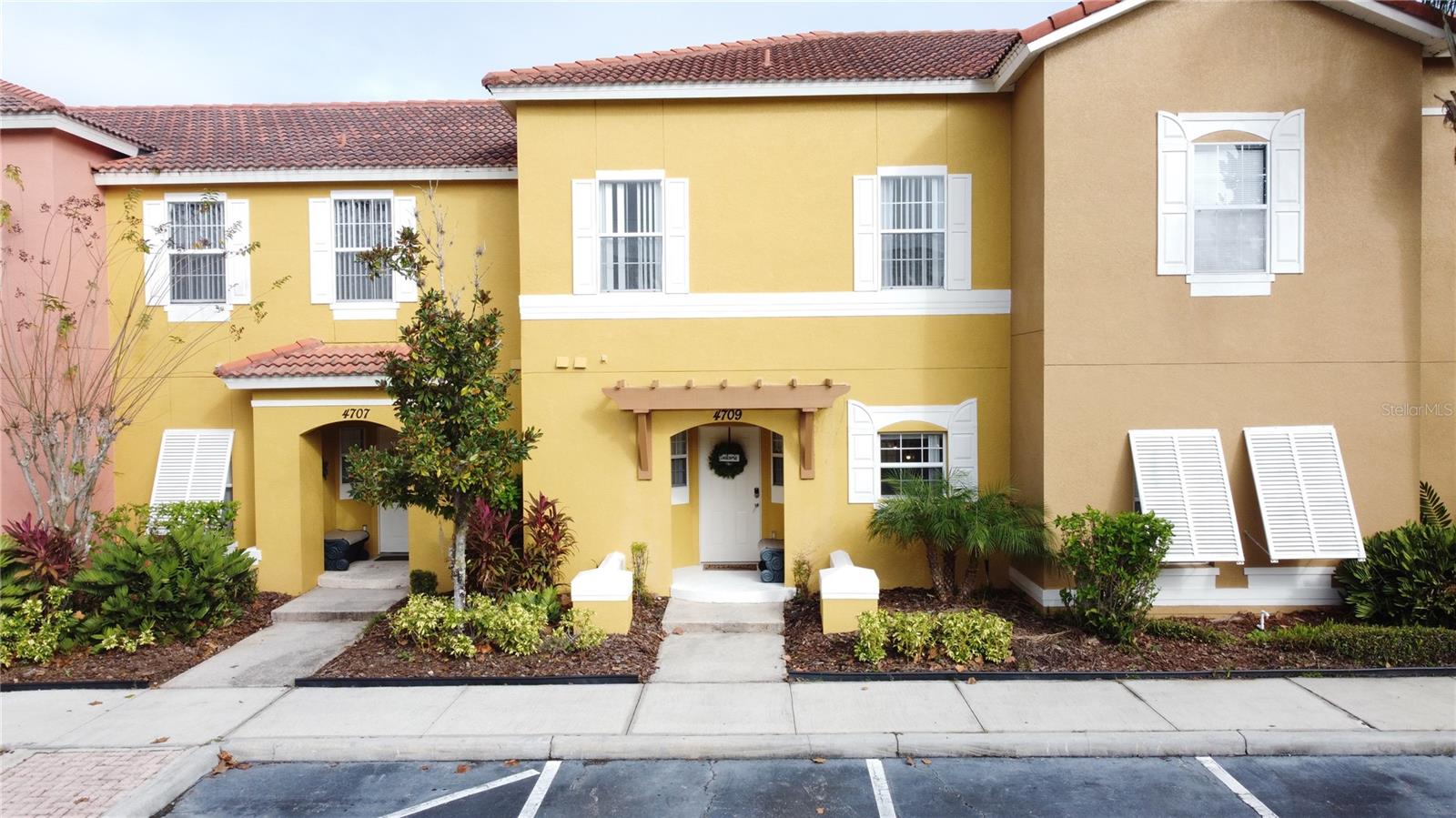 TERRA VERDE VILLAS PH 2 - Residential