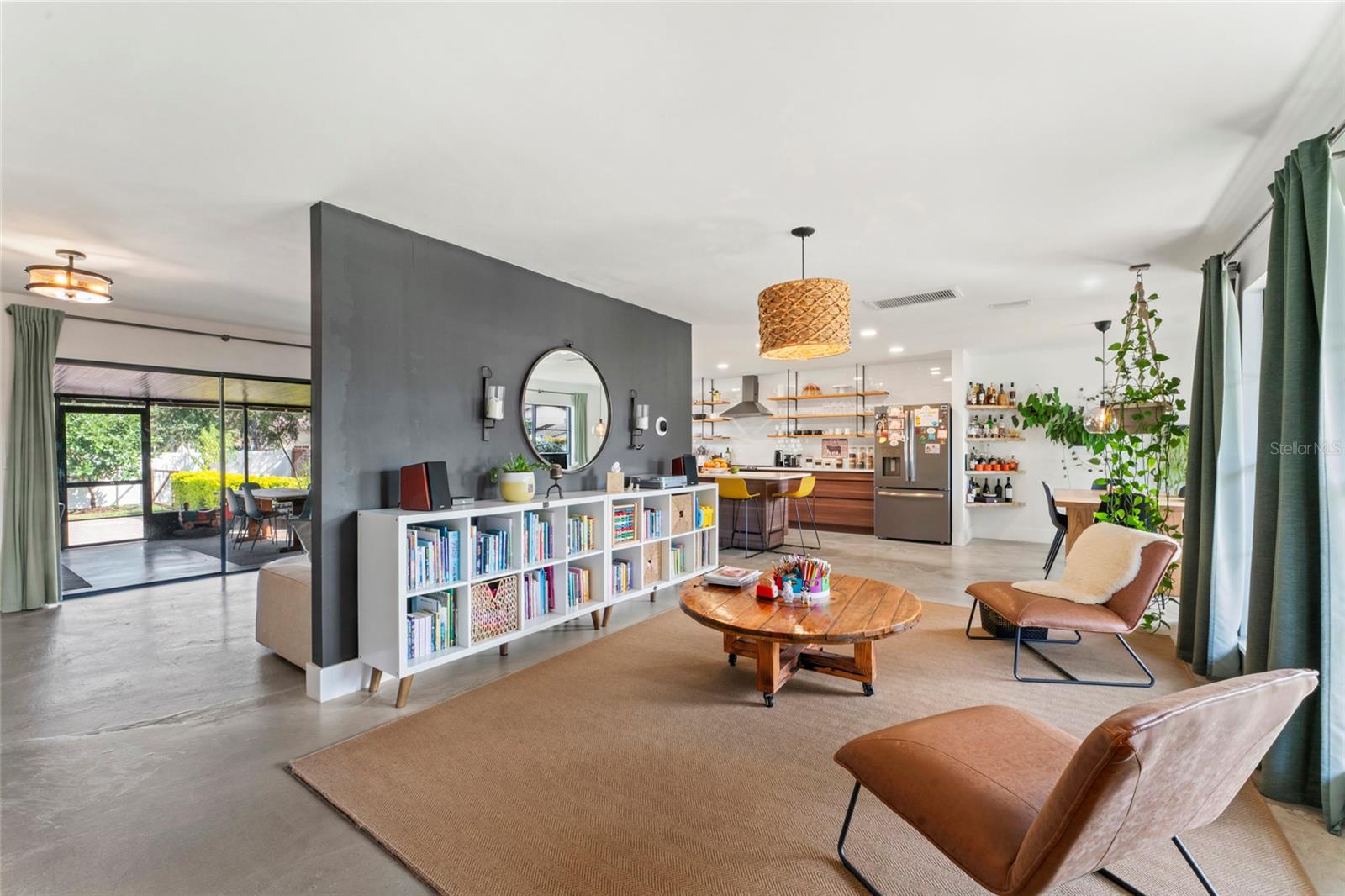 NORTHDALE SEC F UNIT 1 - Residential