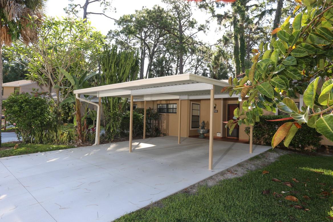 VILLAGE GARDENS PH 2 - Residential Lease