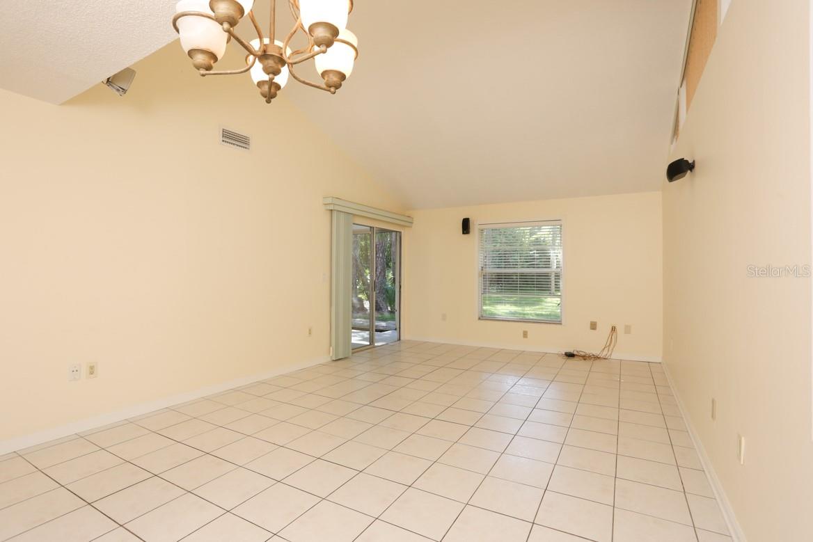 VILLAGE GARDENS PH 2 - Residential Lease