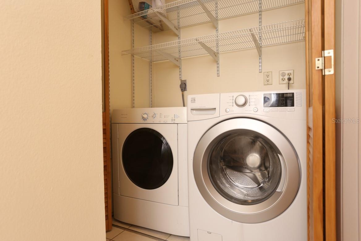 VILLAGE GARDENS PH 2 - Residential Lease