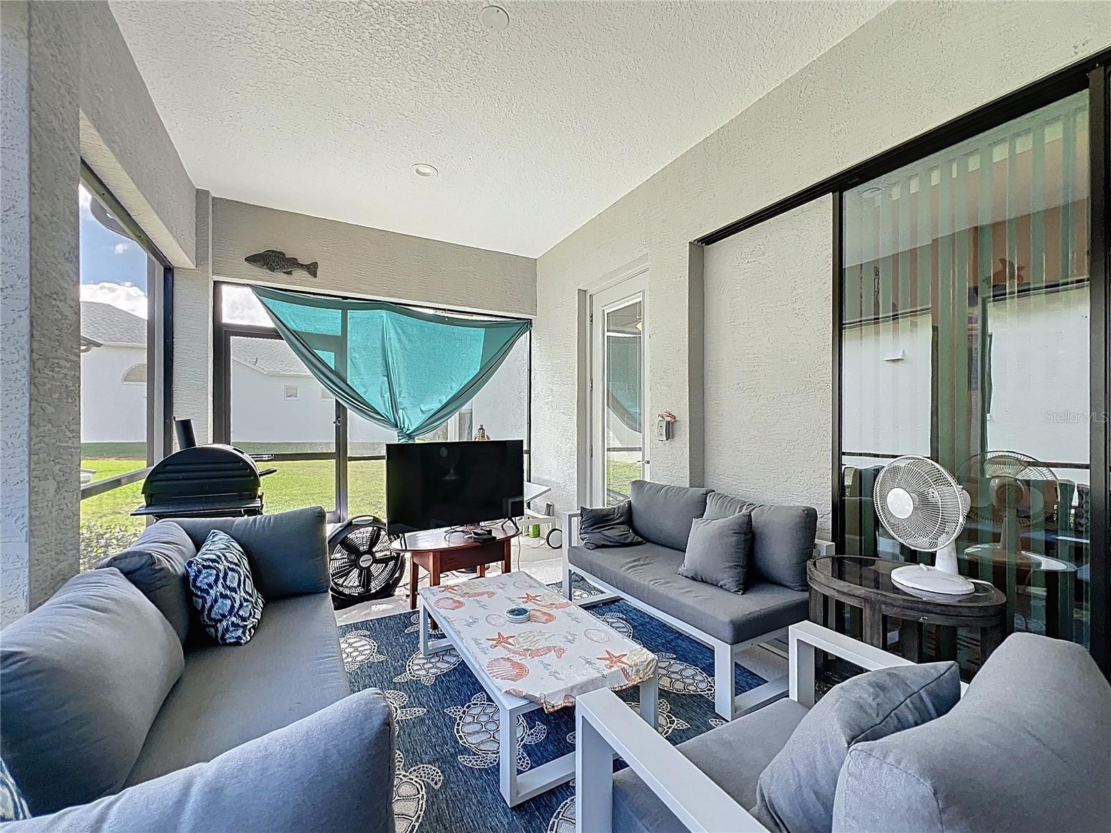BEECHWOOD POINT VILLAS CONDO - Residential