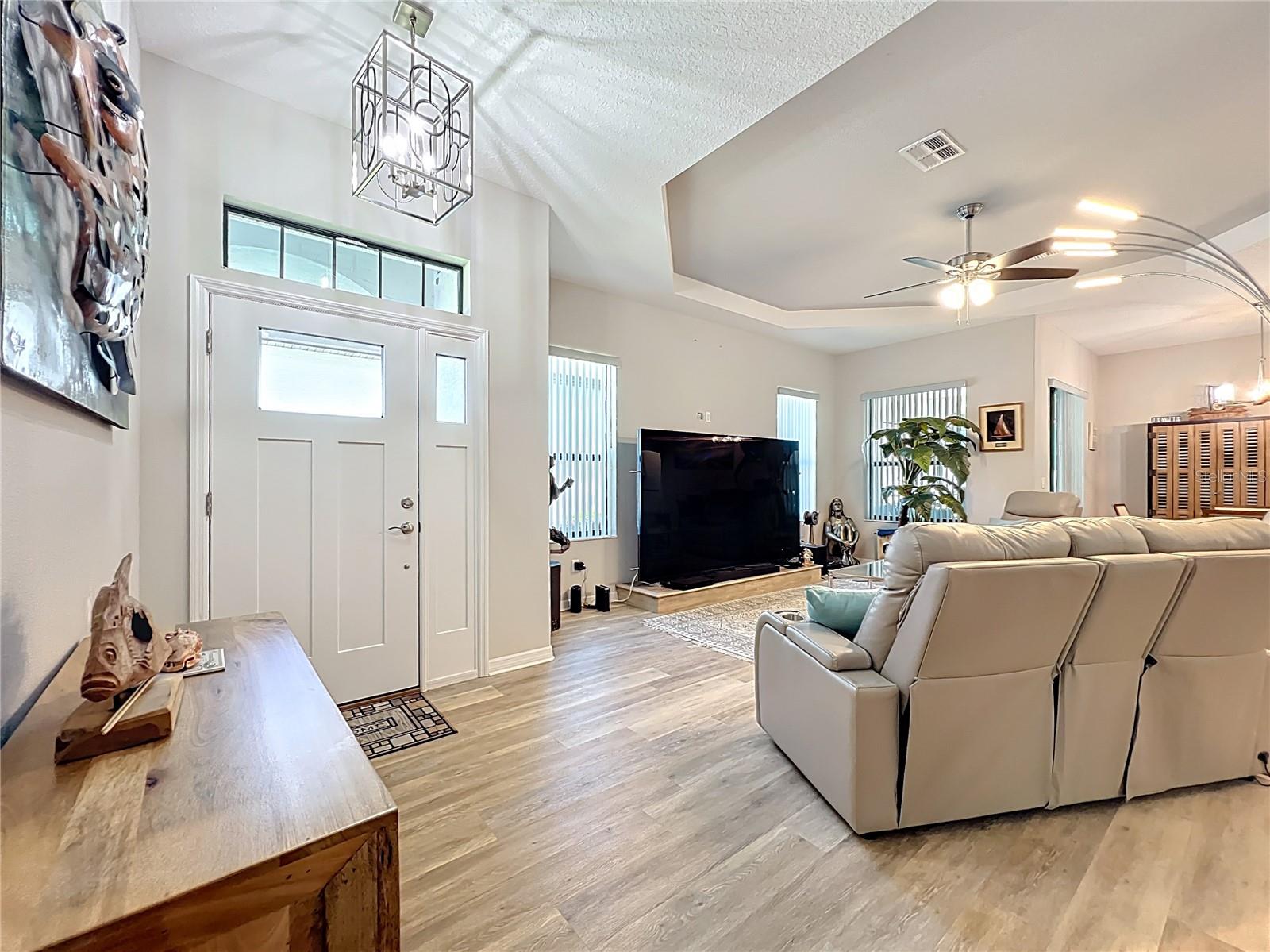 BEECHWOOD POINT VILLAS CONDO - Residential