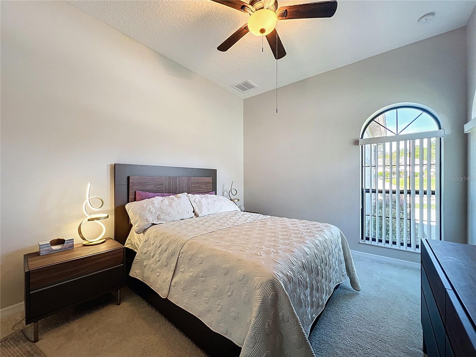 BEECHWOOD POINT VILLAS CONDO - Residential
