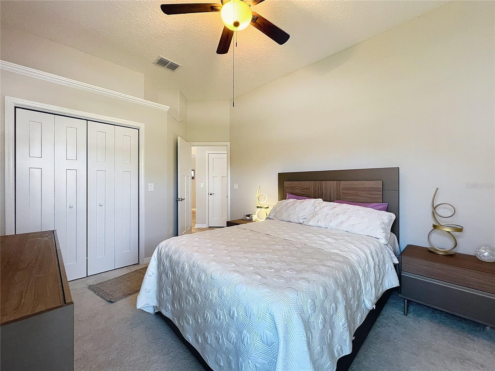 BEECHWOOD POINT VILLAS CONDO - Residential