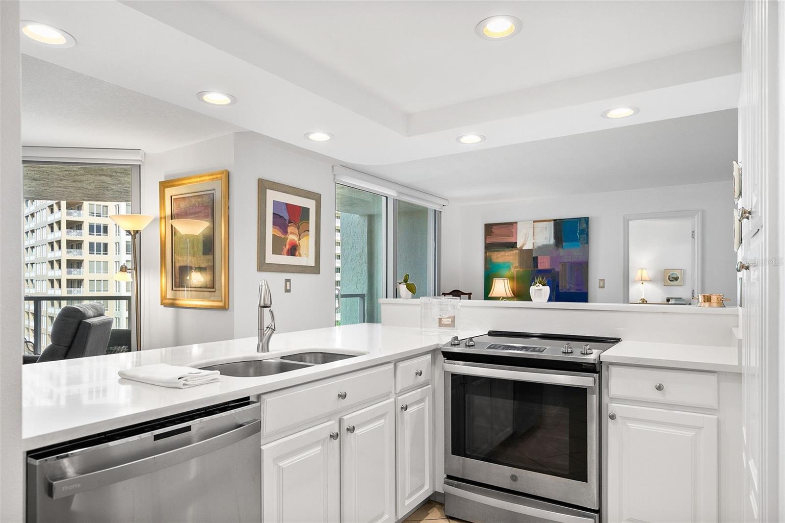 ONE WATERGATE - Residential