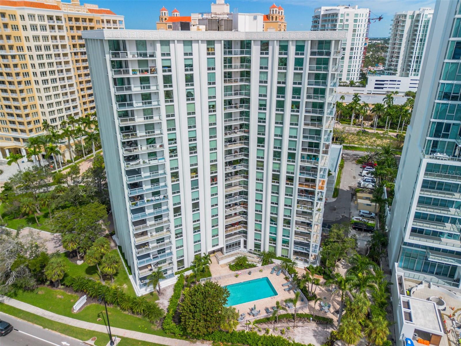 ONE WATERGATE - Residential