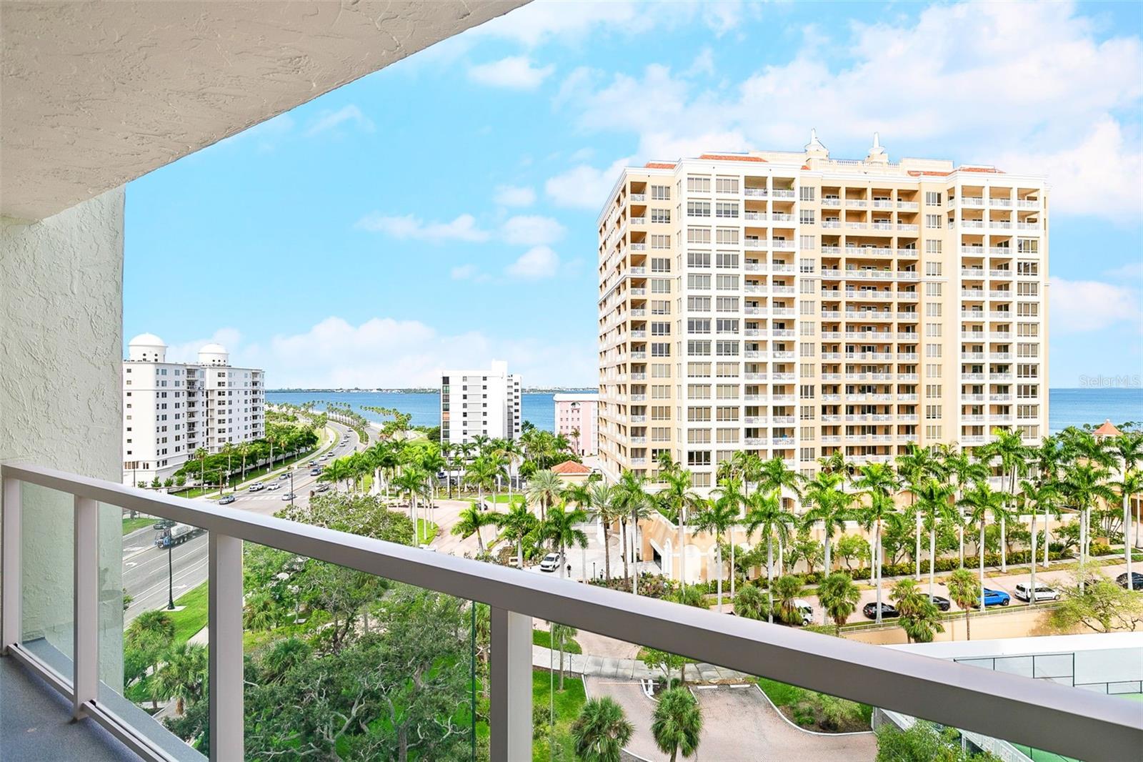 ONE WATERGATE - Residential