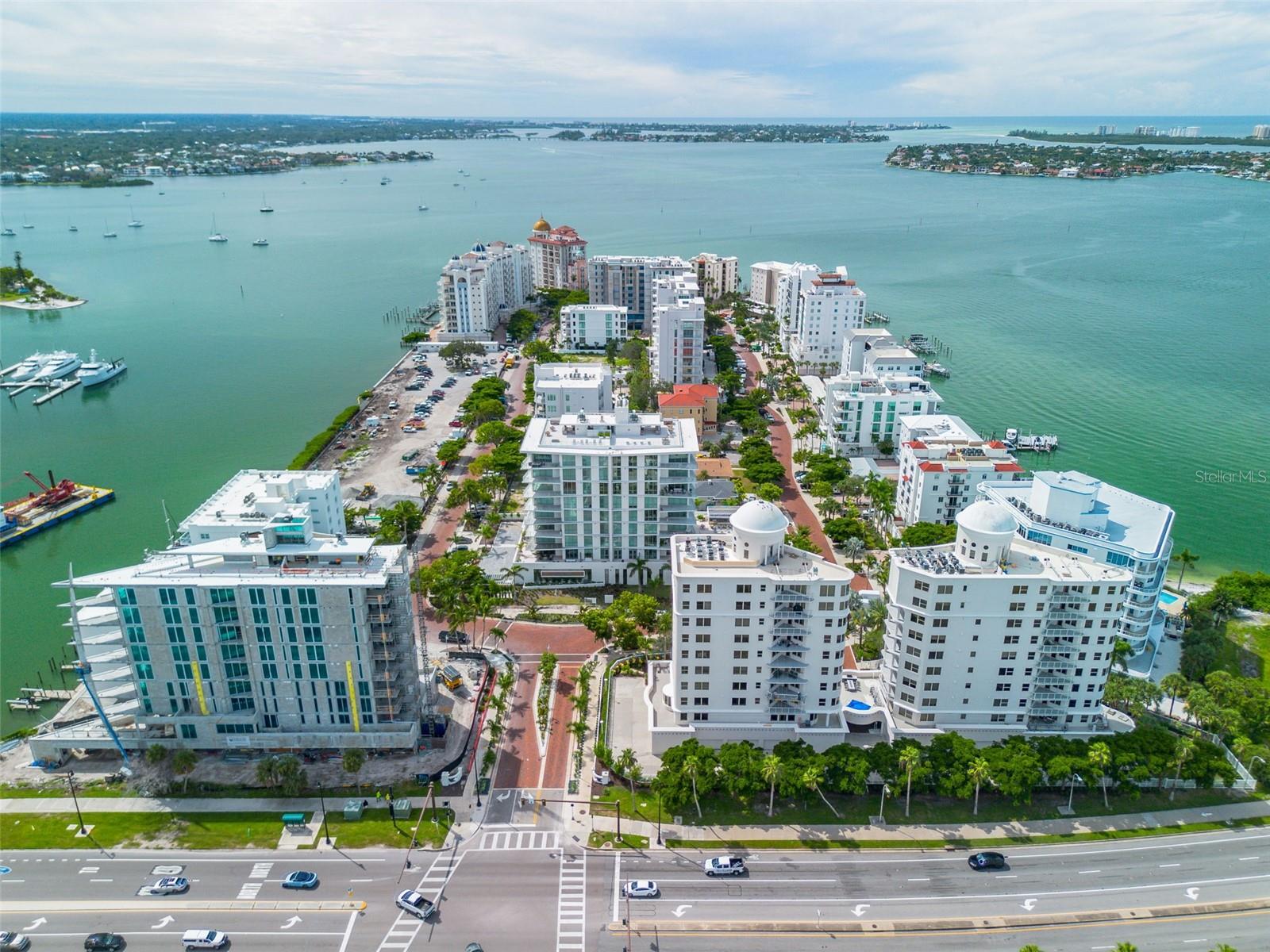 ONE WATERGATE - Residential