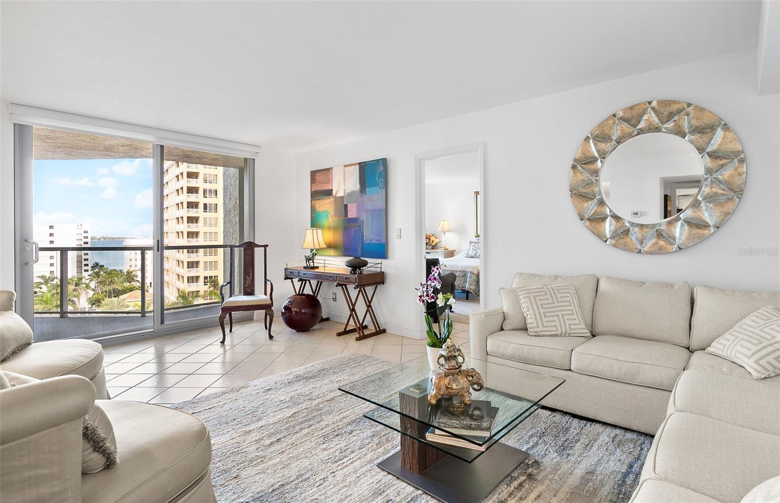 ONE WATERGATE - Residential