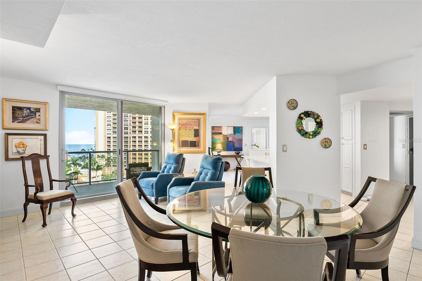 ONE WATERGATE - Residential