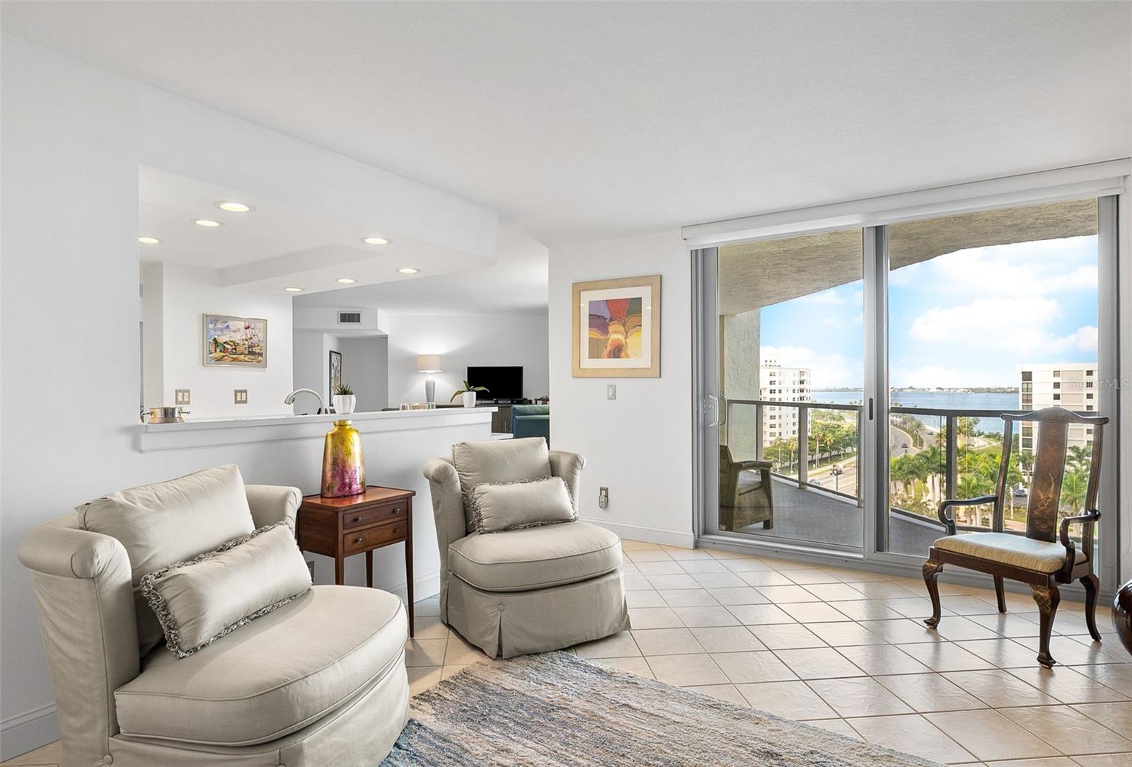 ONE WATERGATE - Residential