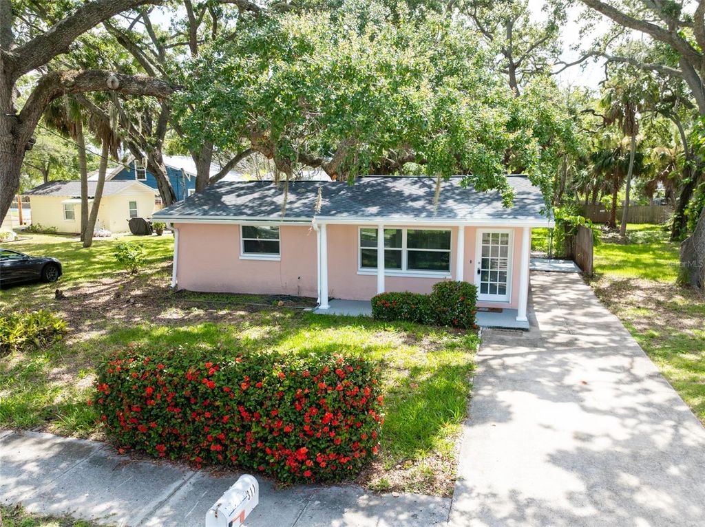 Photo of 311 Banana Street, Tarpon Springs, FL 34689 (MLS # TB8409173)