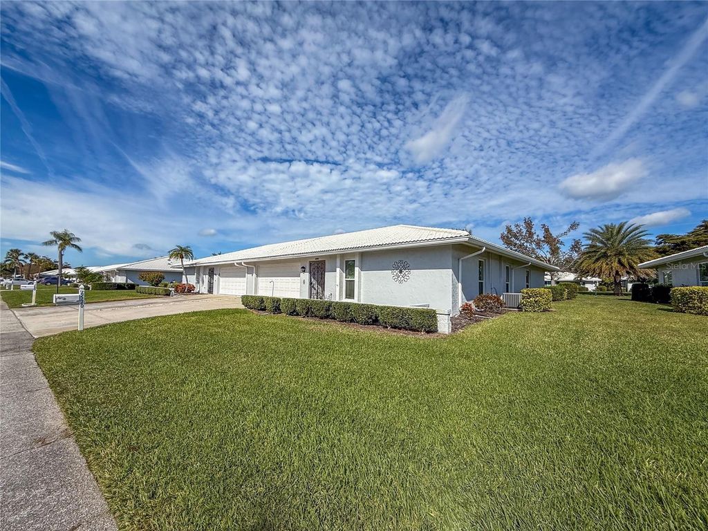 Photo of 6520 10th Avenue W #5714, Bradenton, FL 34209 (MLS # A4676241)
