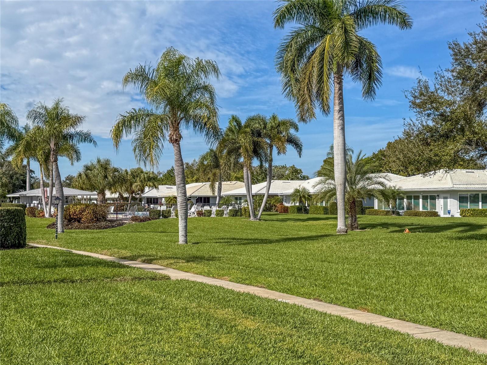 VILLAGE GREEN OF BRADENTON SEC 7 - Residential