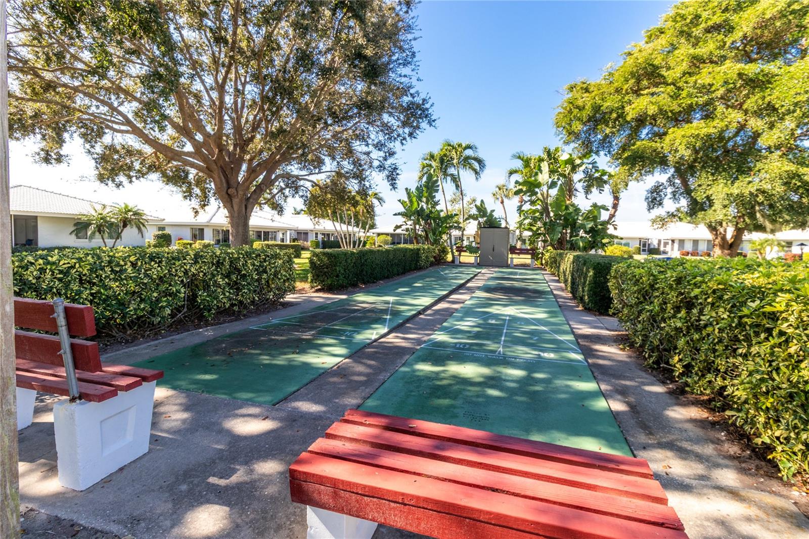 VILLAGE GREEN OF BRADENTON SEC 7 - Residential