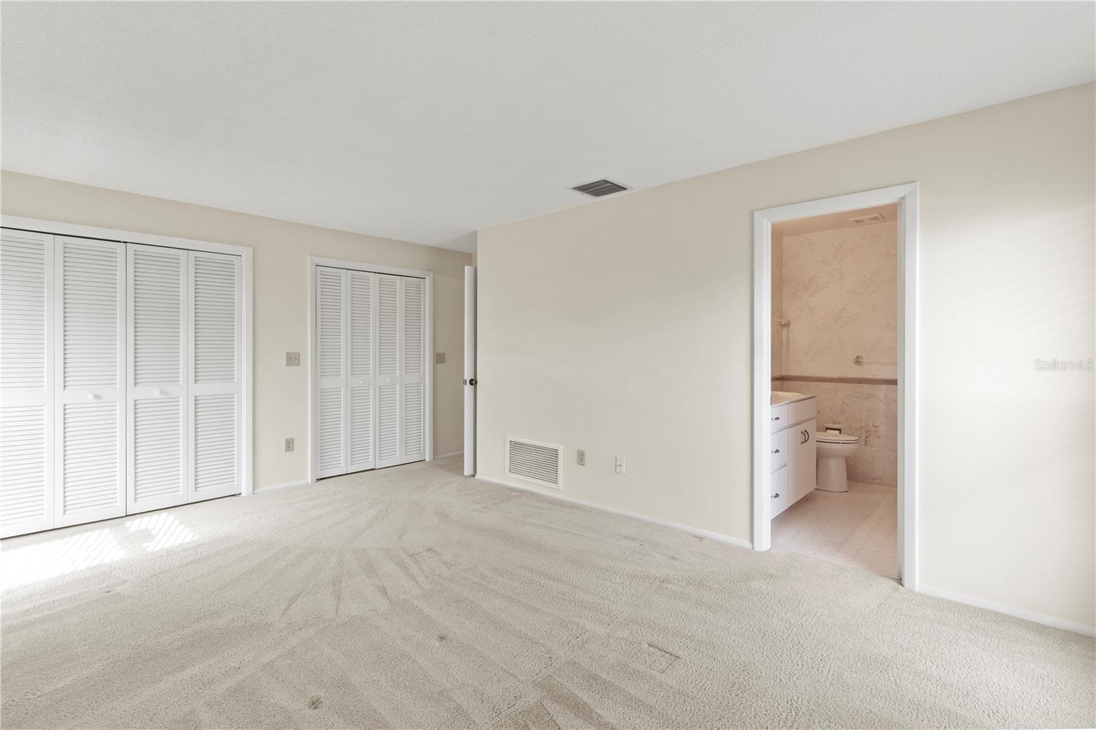 VILLAGE GREEN OF BRADENTON SEC 7 - Residential