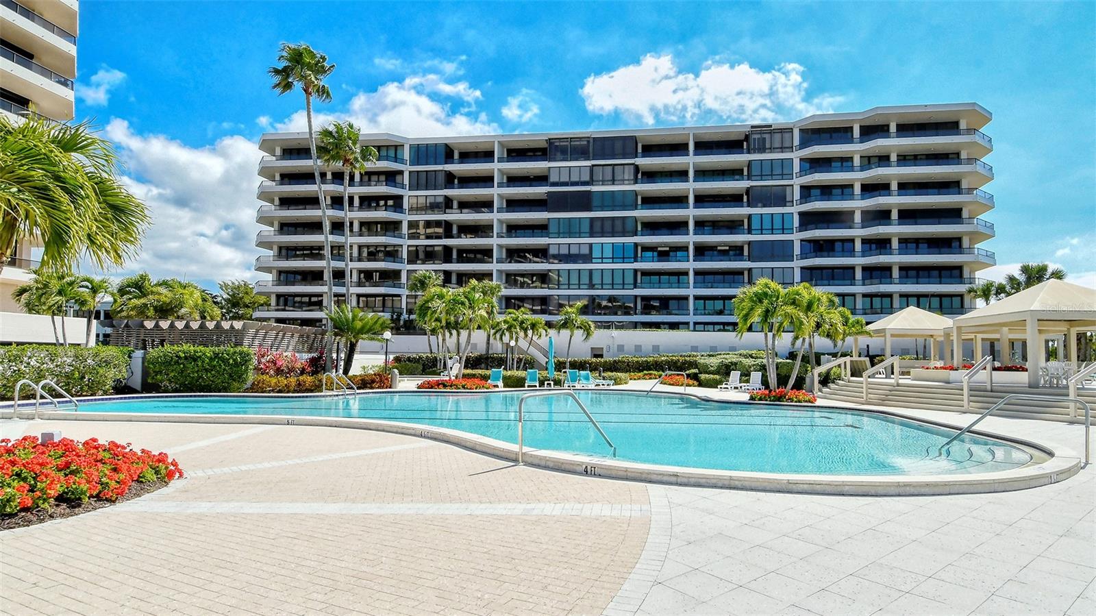 SANCTUARY III - Residential