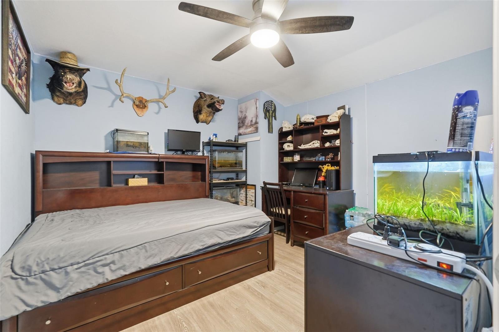 MOON LAKE ESTATES - Residential