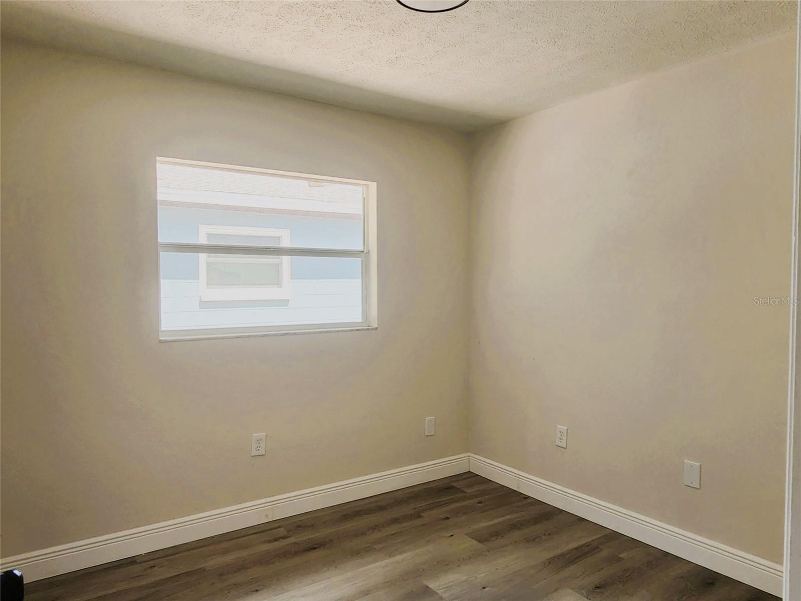 SOUTHWOOD HILLS UNIT 05 - Residential