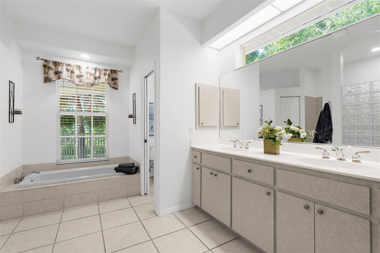 MYAKKA RIVER TRAILS UNREC OF - Residential