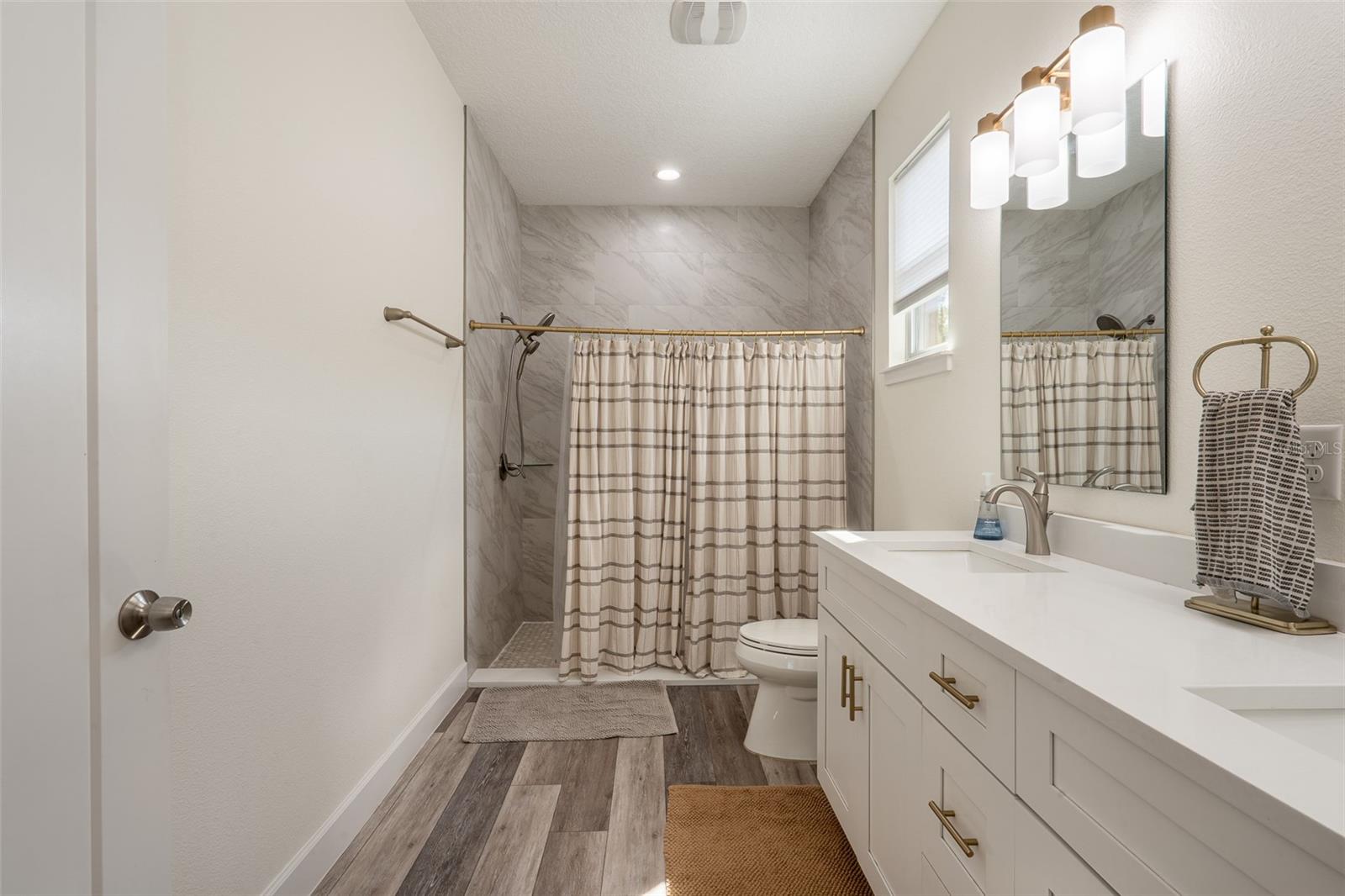 ROBIN PRAIRIE SUB - Residential