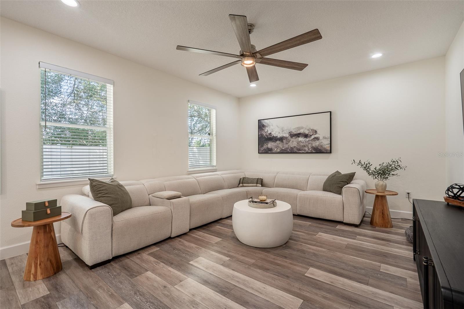 ROBIN PRAIRIE SUB - Residential