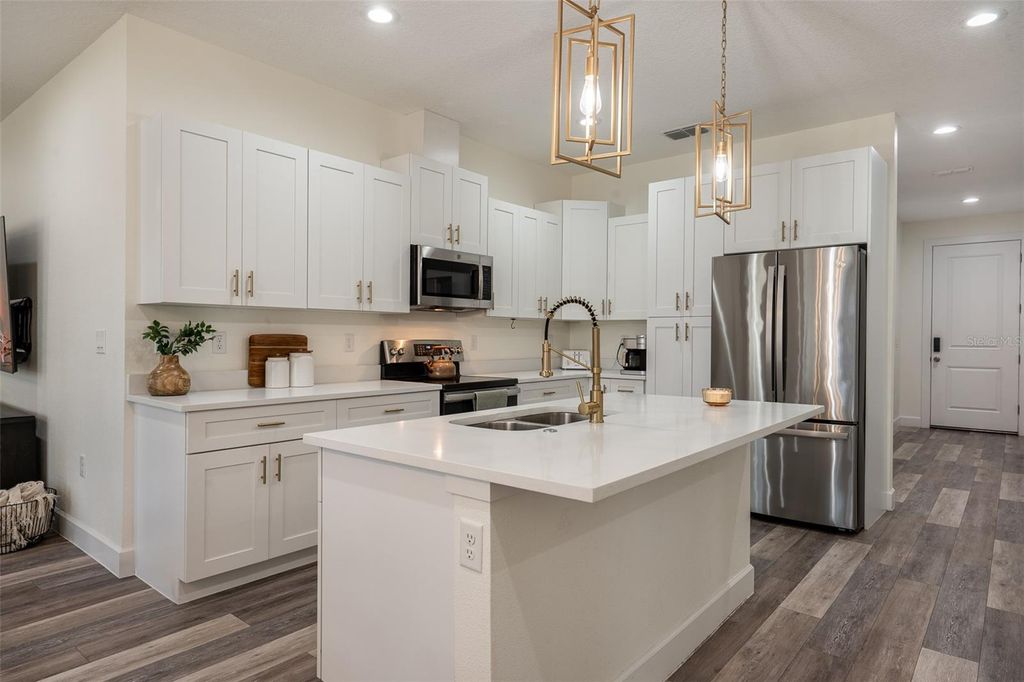 Photo of 248 Robin Road, Altamonte Springs, FL 32701 (MLS # G5109435)