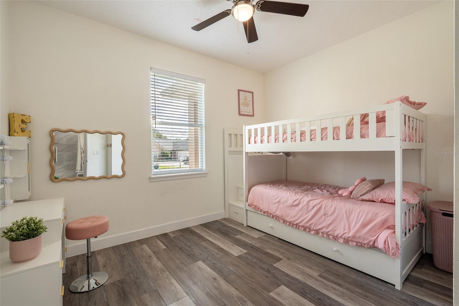 ROBIN PRAIRIE SUB - Residential