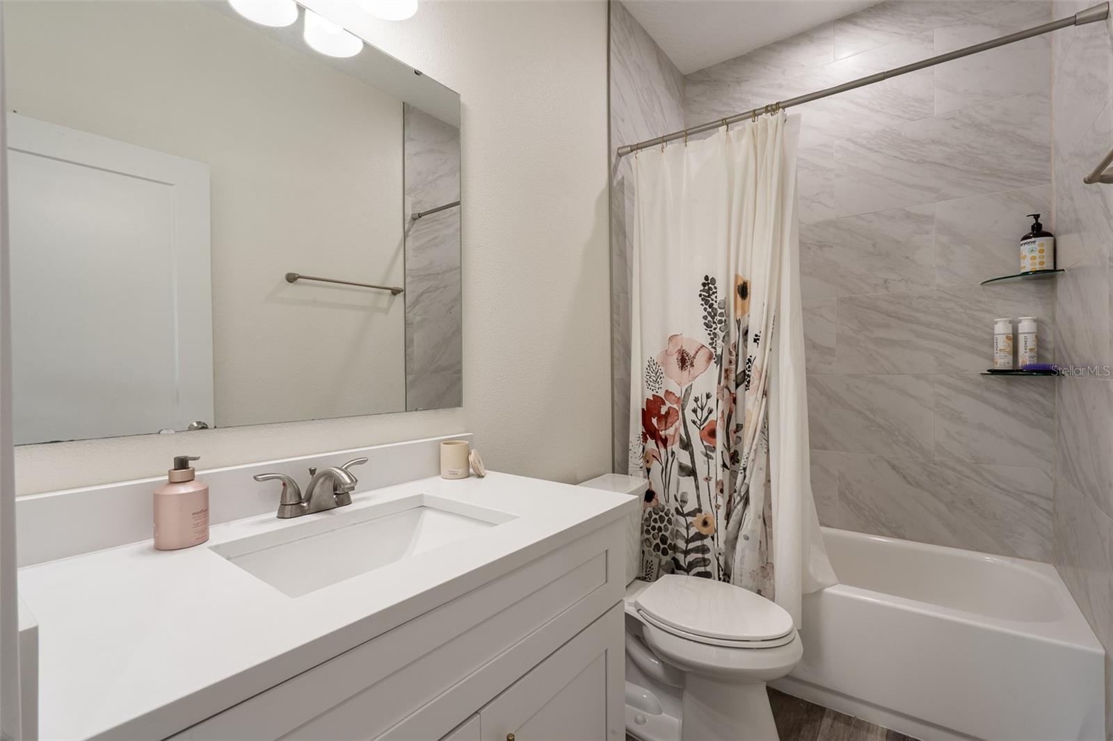 ROBIN PRAIRIE SUB - Residential