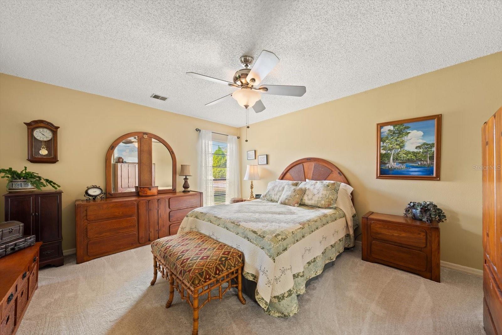 EL PASADO A CONDO - Residential