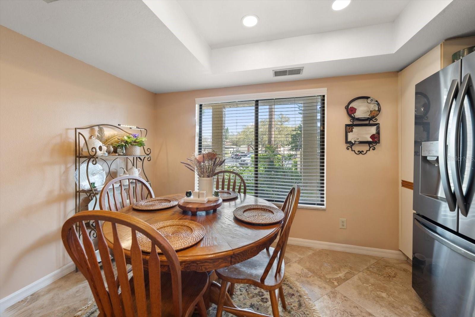 EL PASADO A CONDO - Residential