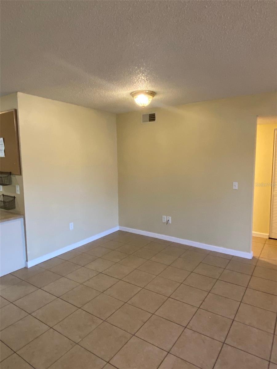 ROSEWOOD CONDO - Residential Lease