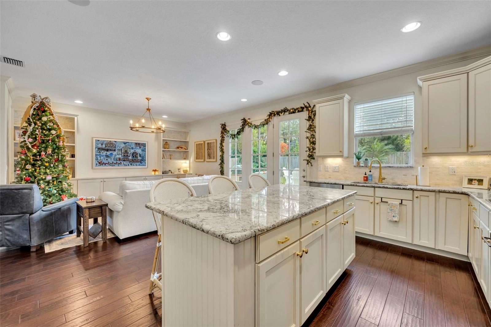 DOMMERICH ESTATES 1ST ADD - Residential