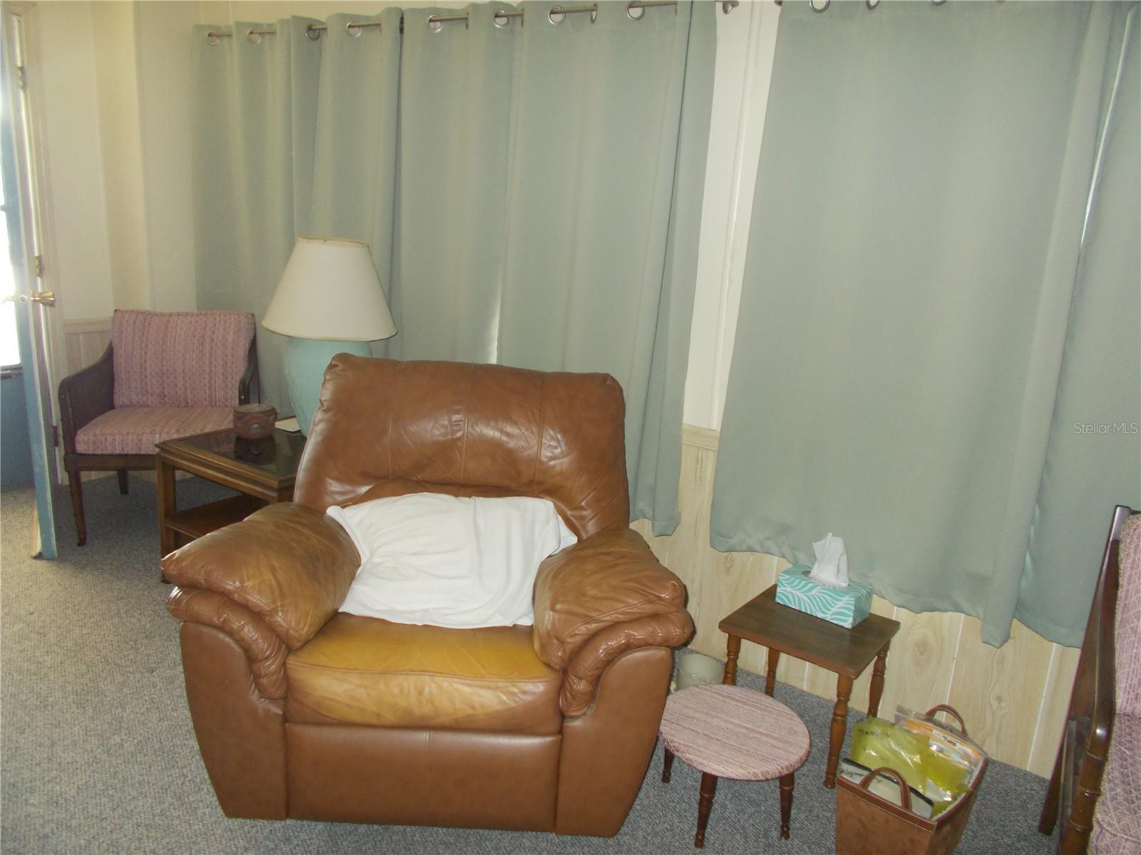 HOLIDAY PARK - Residential