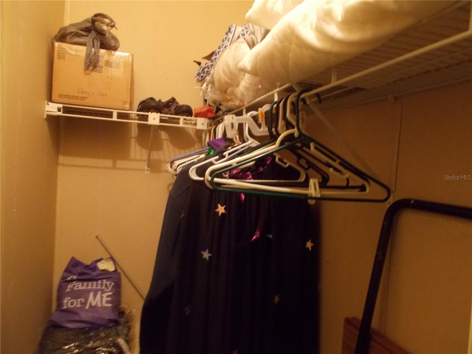 HOLIDAY PARK - Residential