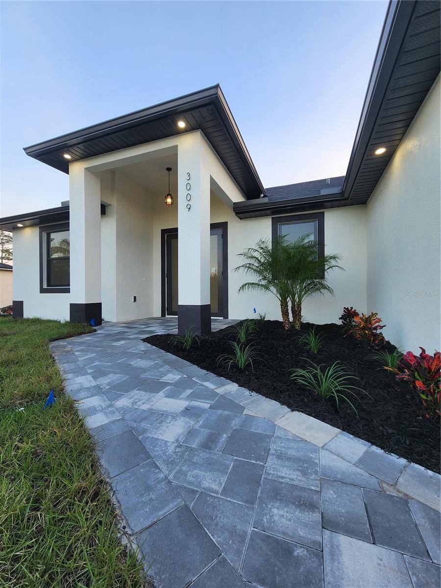 3009 9TH STREET W