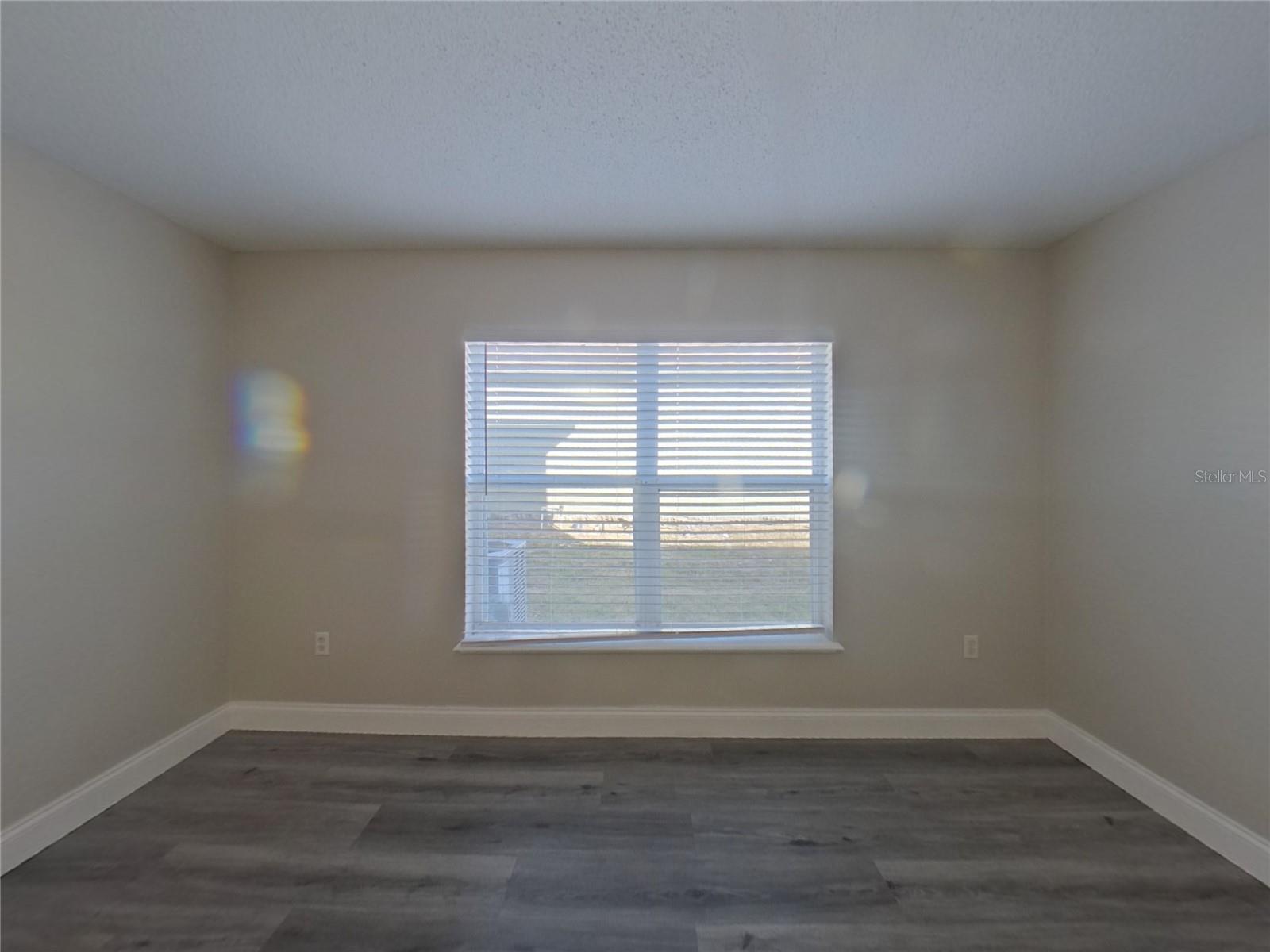 PINES WEST PH 01 - Residential Lease