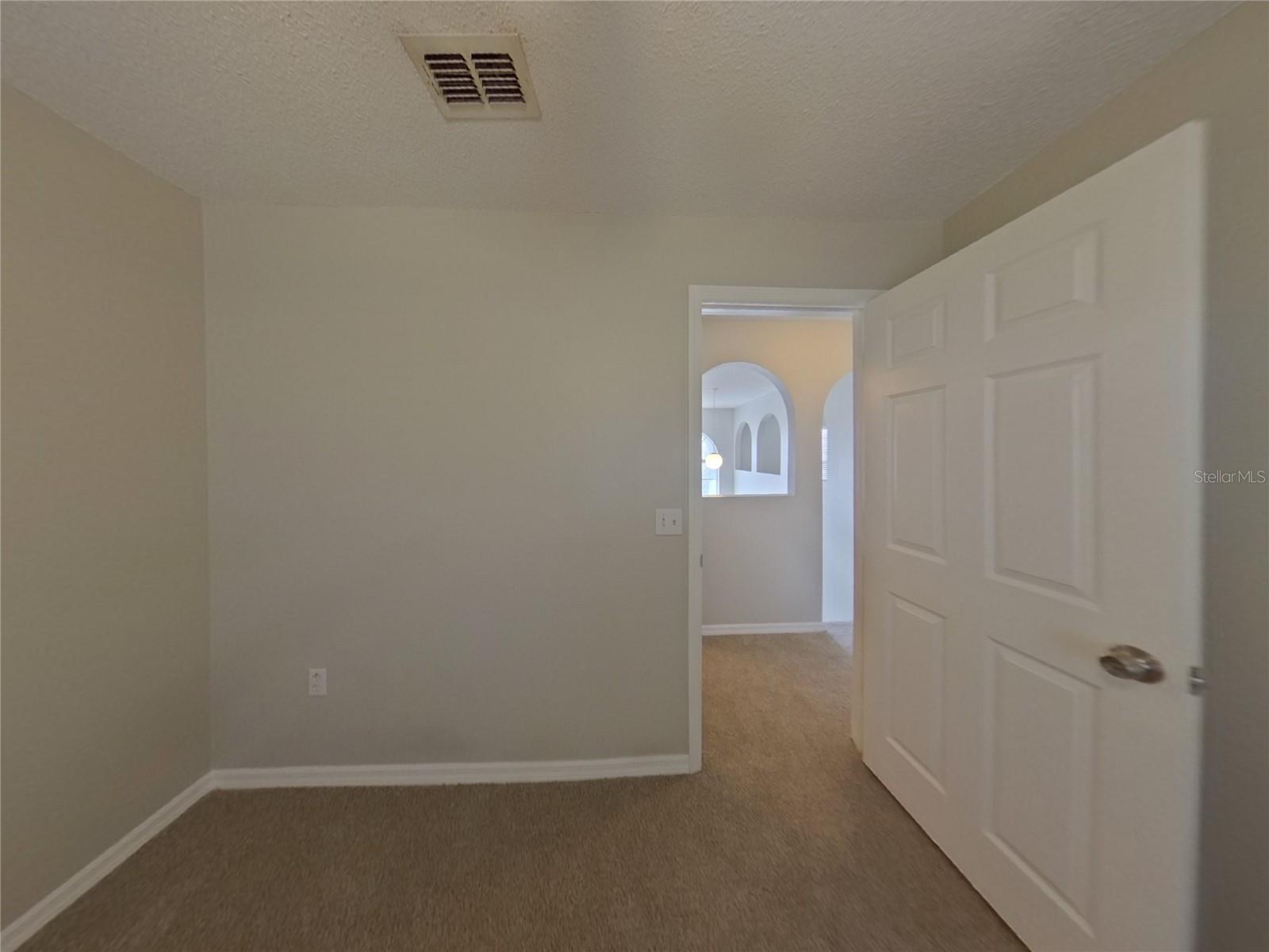 PINES WEST PH 01 - Residential Lease