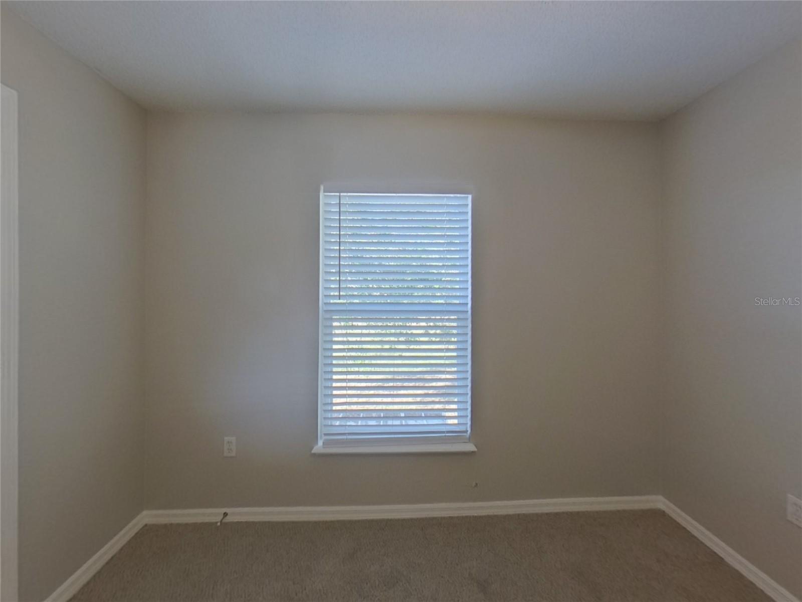 PINES WEST PH 01 - Residential Lease