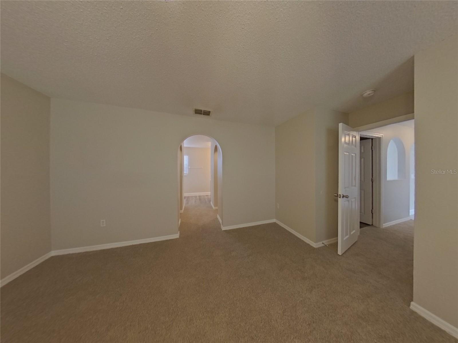 PINES WEST PH 01 - Residential Lease