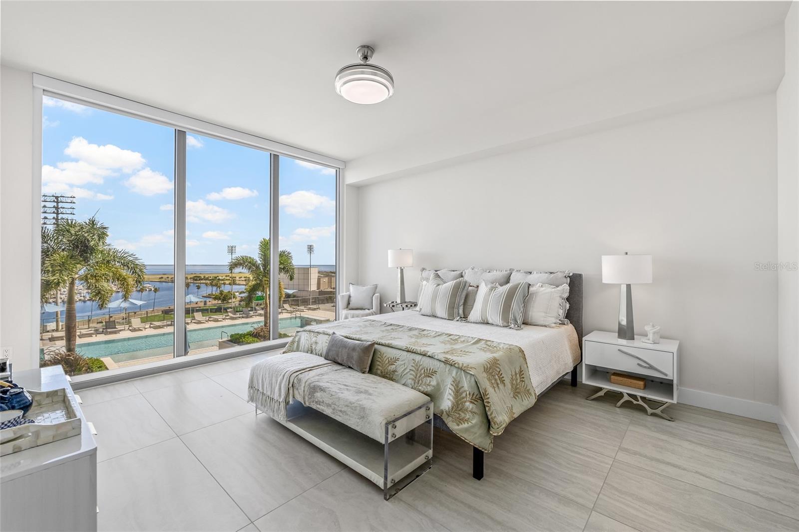 SALTAIRE CONDO - Residential