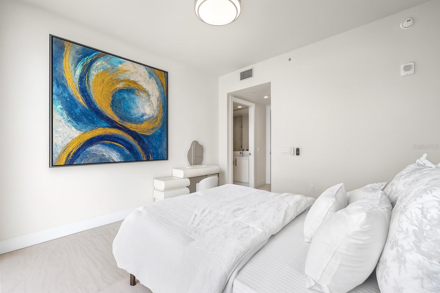 SALTAIRE CONDO - Residential