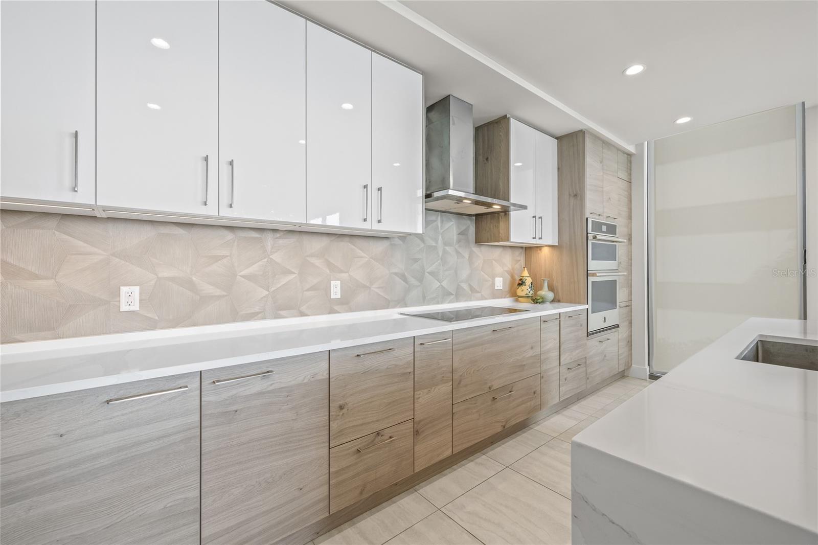 SALTAIRE CONDO - Residential