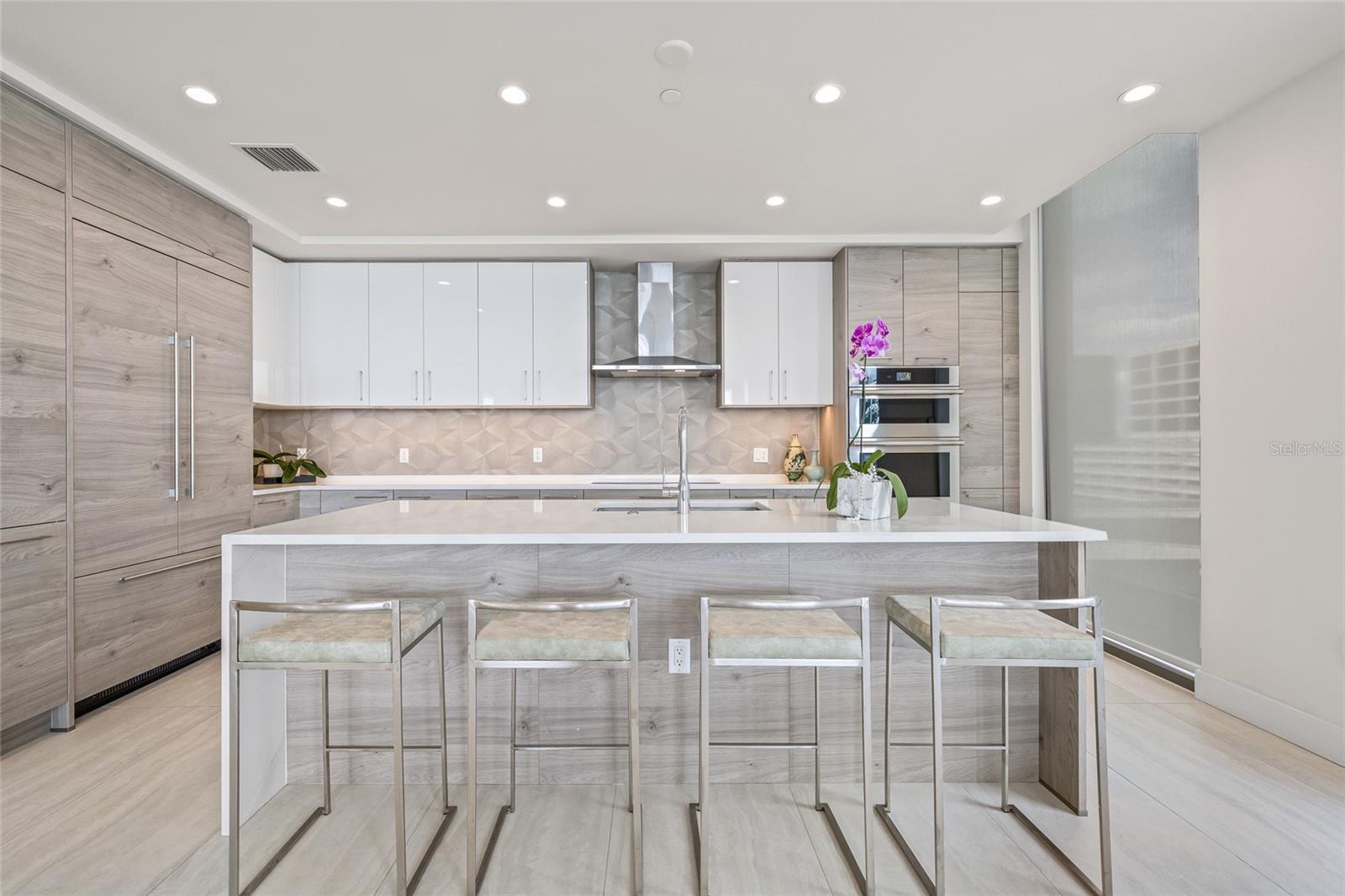 SALTAIRE CONDO - Residential