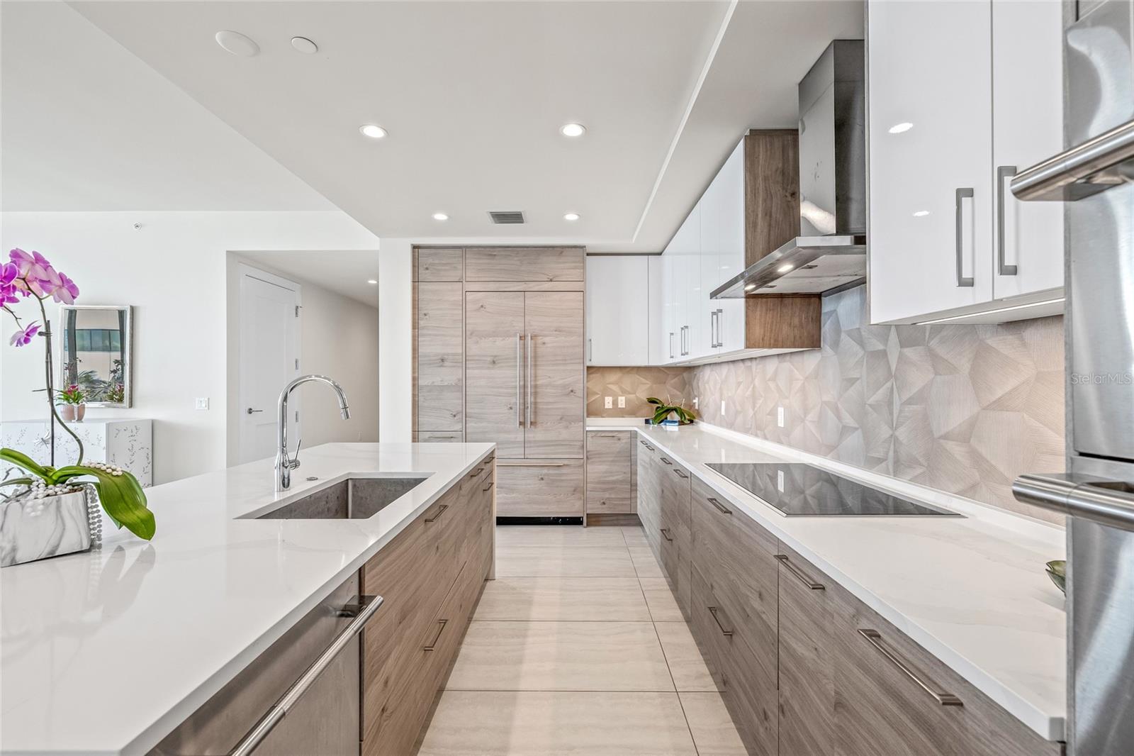 SALTAIRE CONDO - Residential